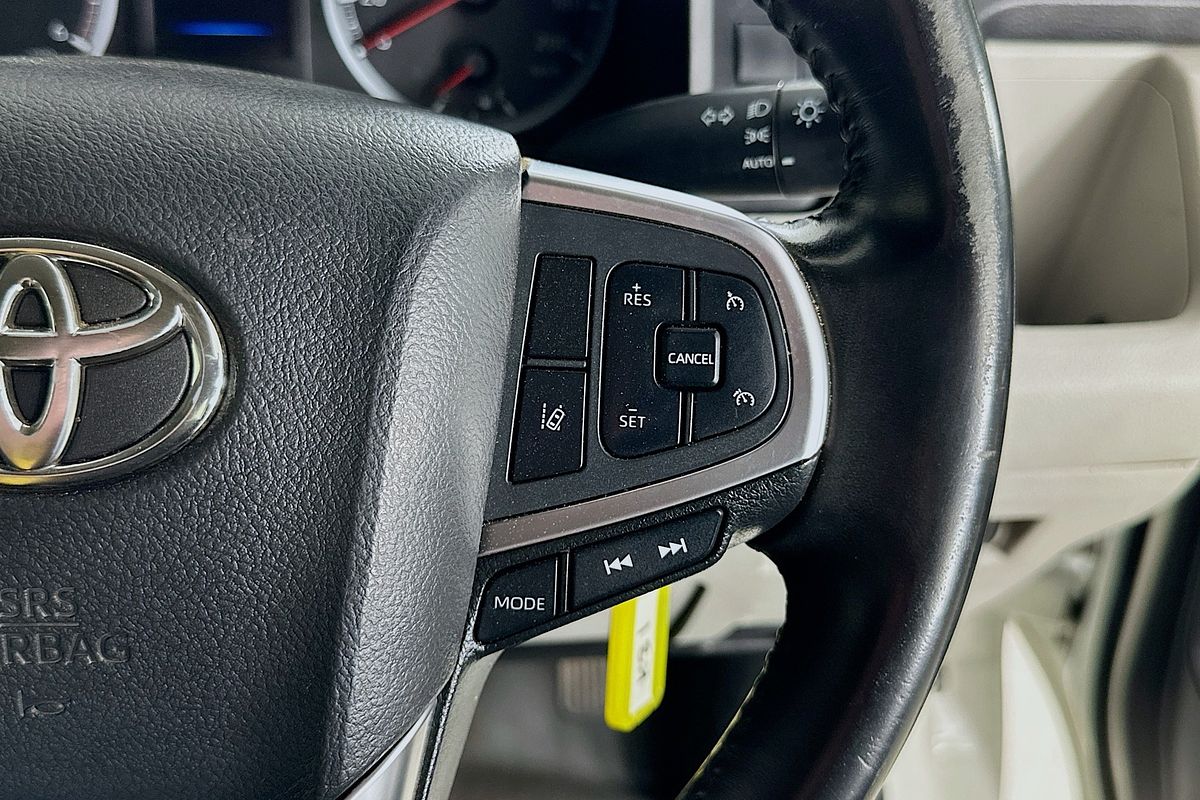 2020 Toyota Hiace COMMUTER (12 SEATS) GDH322R