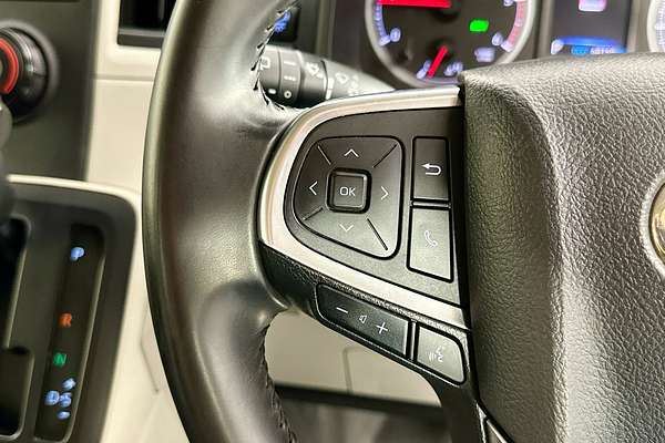 2020 Toyota Hiace COMMUTER (12 SEATS) GDH322R