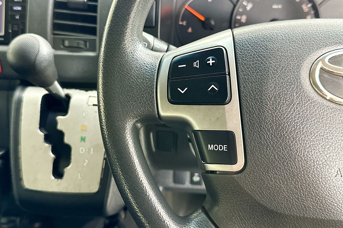 2018 Toyota HIACE COMMUTER KDH223R MY16 ELWB High Roof