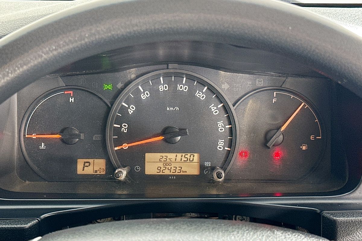 2019 Toyota HIACE COMMUTER KDH223R MY16 ELWB High Roof