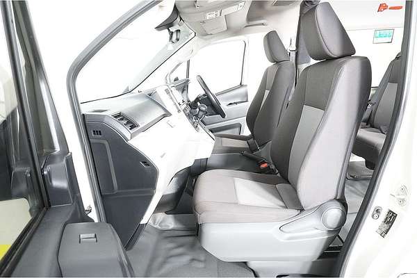 2021 Toyota HIACE SLWB COMMUTER (12 SEATS) GDH322R