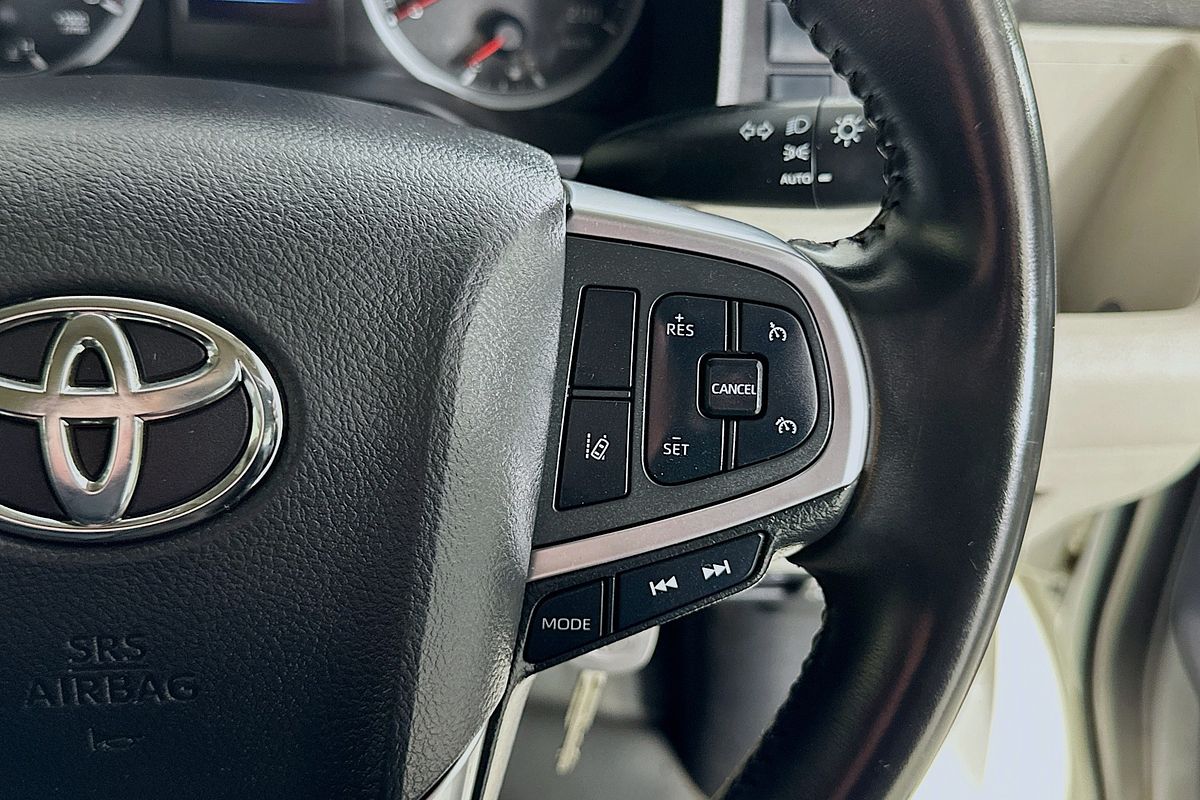 2019 Toyota Hiace COMMUTER (12 SEATS) GDH322R