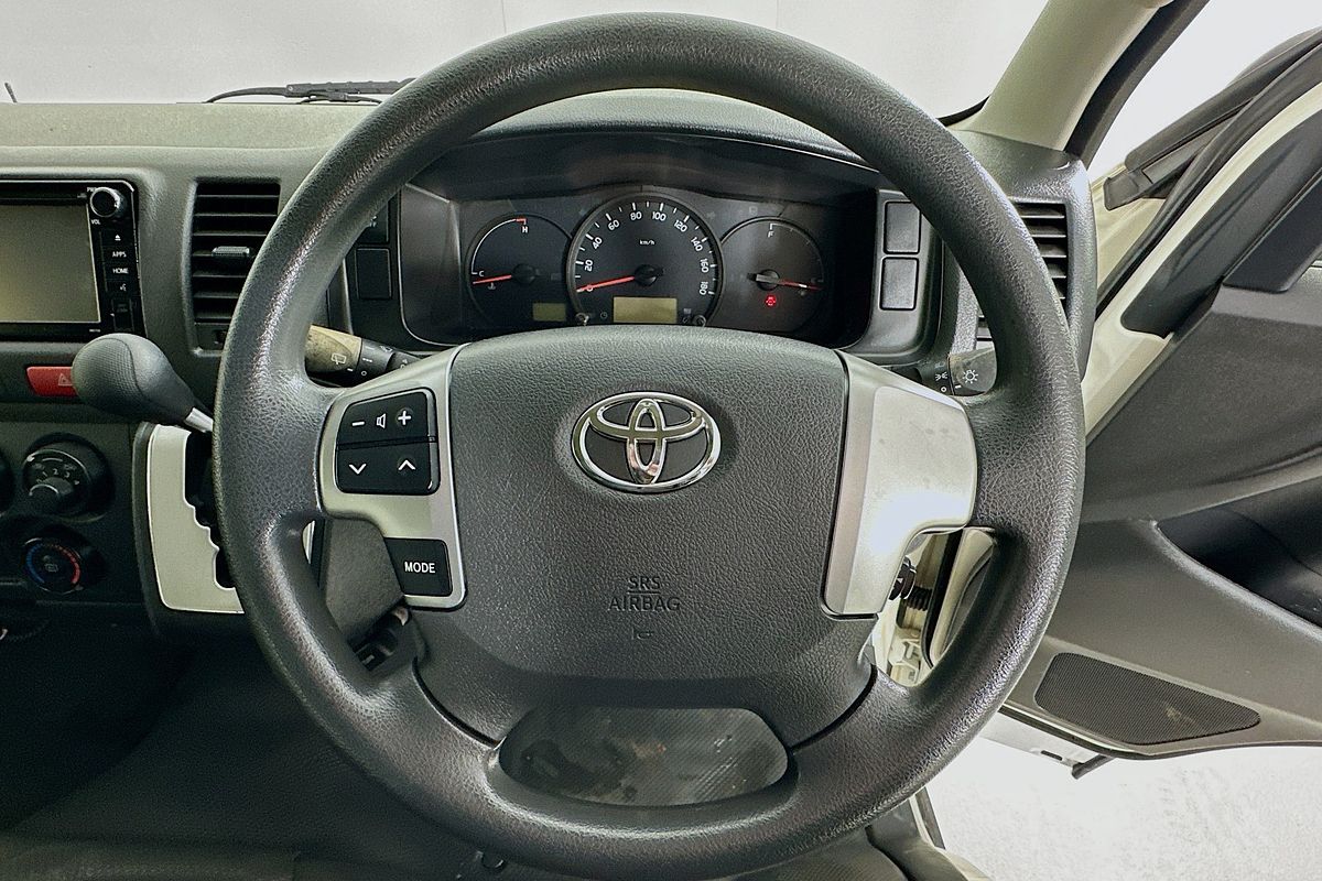 2018 Toyota HIACE COMMUTER KDH223R MY16