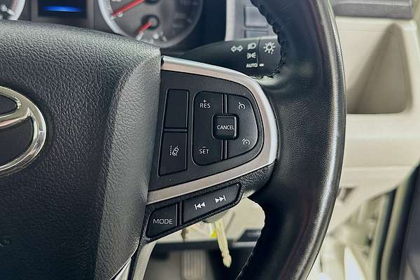 2019 Toyota HIACE LWB GDH300R