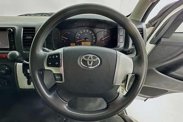 2018 Toyota Hiace COMMUTER (12 SEATS) KDH223R MY16