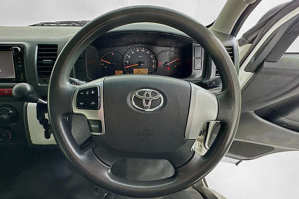 2018 Toyota HIACE COMMUTER (12 SEATS) KDH223R MY16 ELWB High Roof