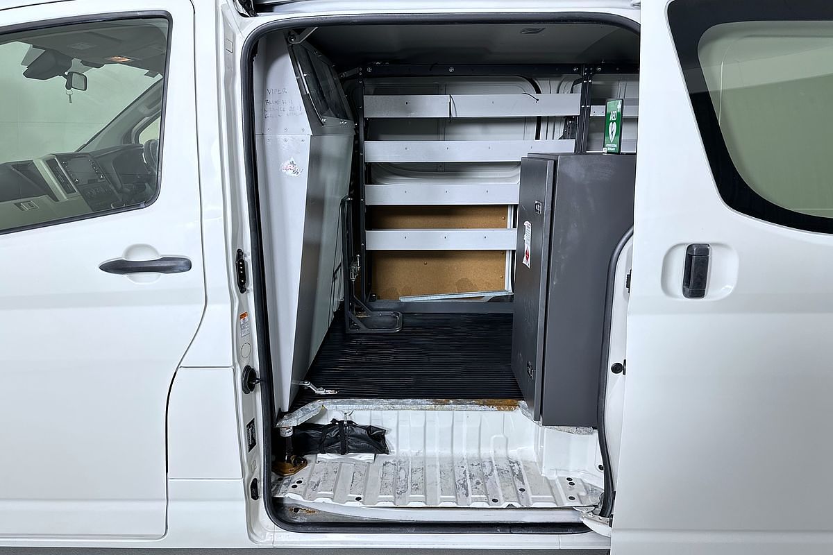 2020 Toyota HIACE LWB GDH300R LWB