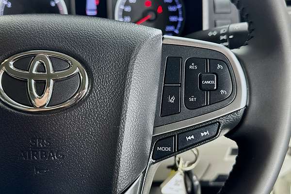 2020 Toyota HIACE LWB GRH300R LWB