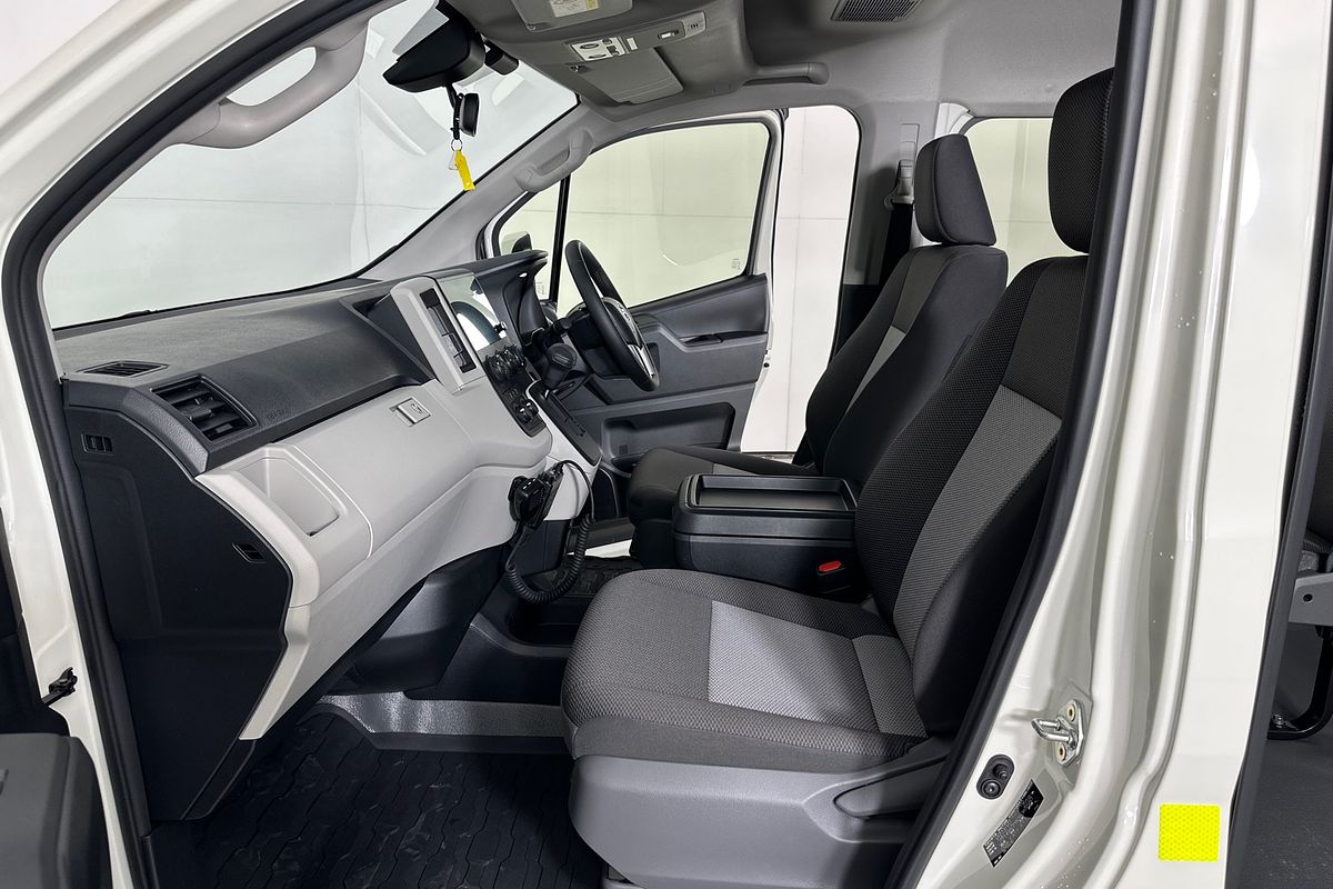 2025 Toyota Hiace SLWB COMMUTER (12 SEATS) GDH322R