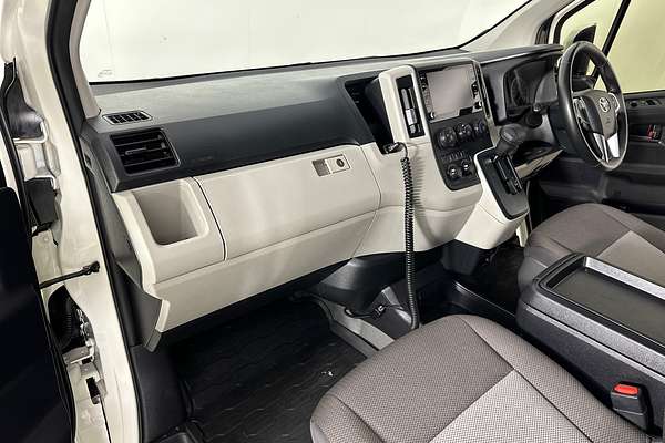 2023 Toyota Hiace SLWB COMMUTER (12 SEATS) GDH322R
