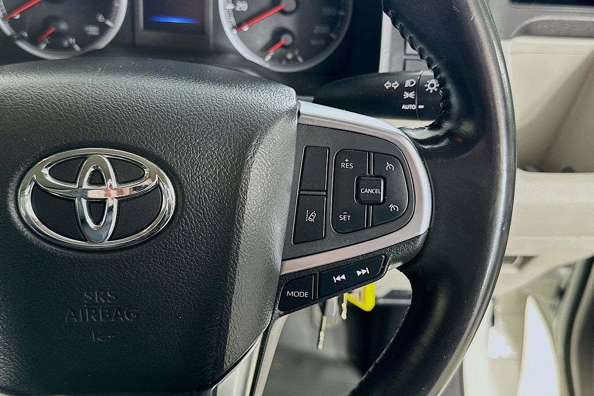 2020 Toyota HIACE LWB GDH300R LWB