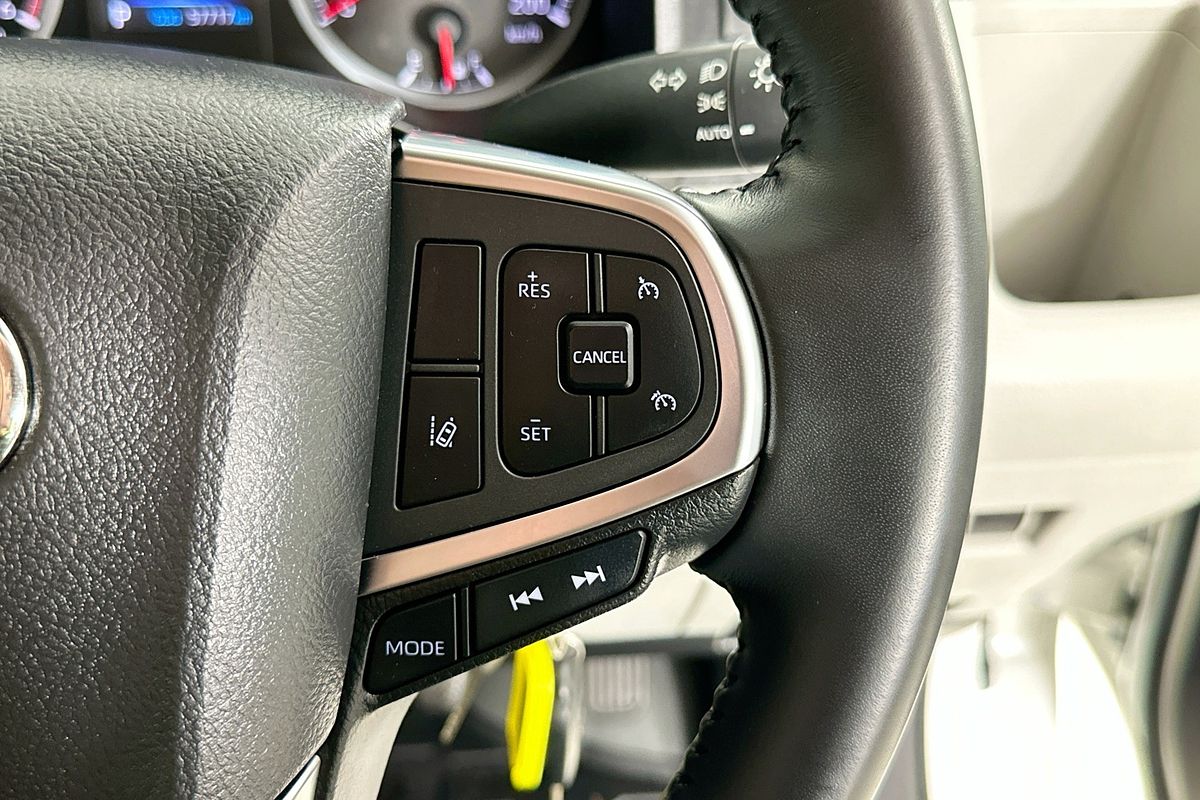 2022 Toyota Hiace SLWB COMMUTER (12 SEATS) GDH322R