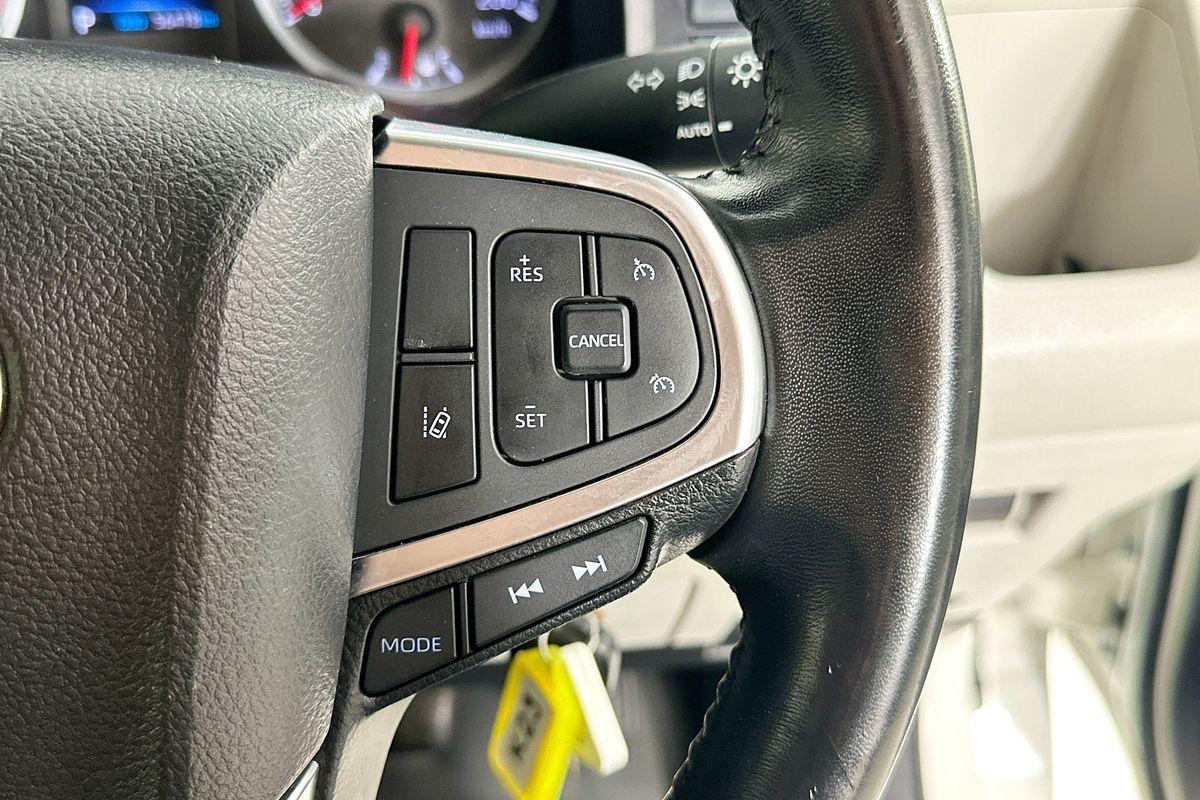 2019 Toyota Hiace COMMUTER (12 SEATS) GDH322R