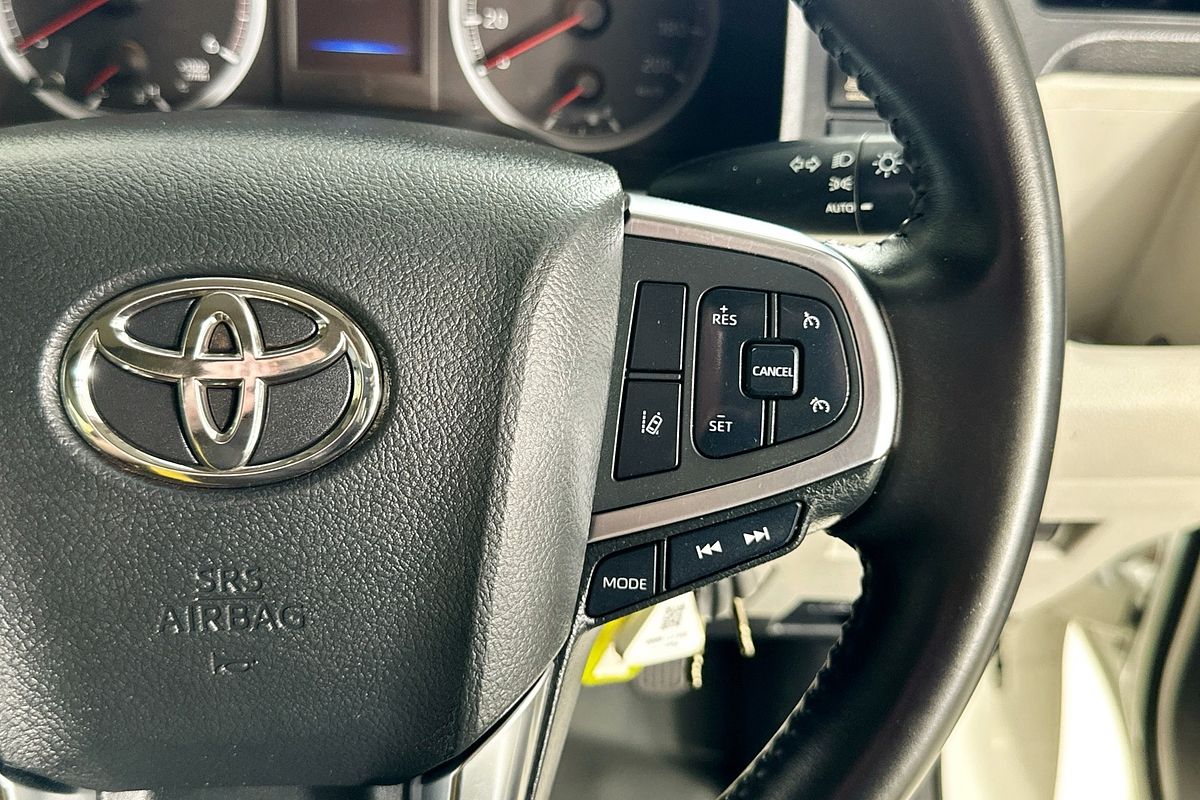 2021 Toyota HIACE SLWB COMMUTER (12 SEATS) GDH322R ELWB High Roof