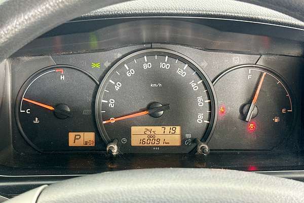 2018 Toyota HIACE COMMUTER KDH223R MY16 ELWB High Roof