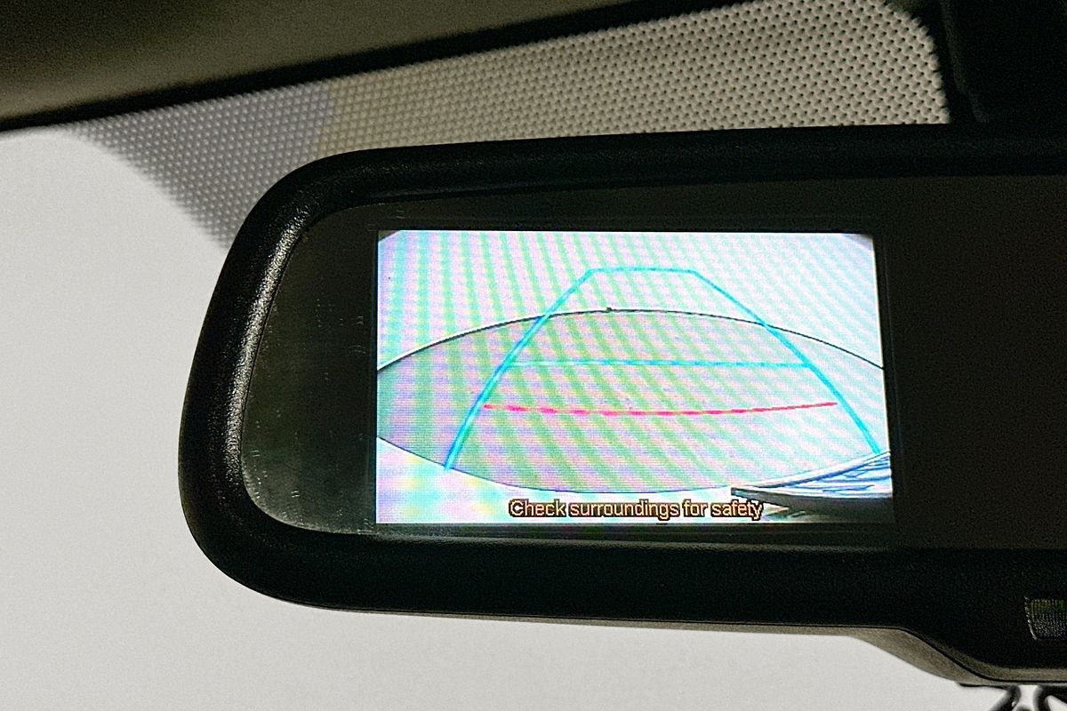 2018 Toyota Hiace COMMUTER (12 SEATS) KDH223R MY16