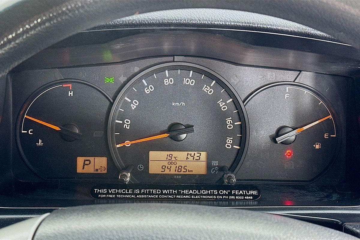 2018 Toyota HIACE COMMUTER (12 SEATS) KDH223R MY16 ELWB High Roof