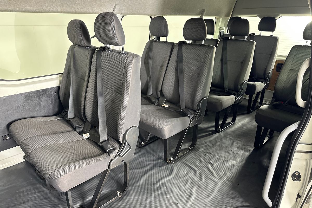 2019 Toyota HIACE COMMUTER KDH223R MY16