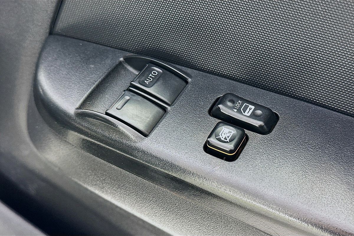 2019 Toyota HIACE COMMUTER (12 SEATS) KDH223R MY16