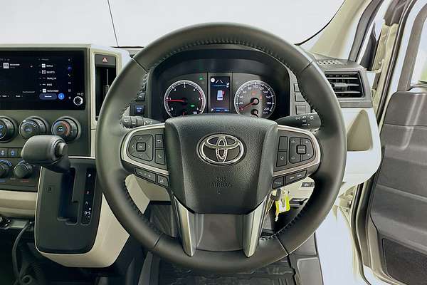 2025 Toyota Hiace SLWB COMMUTER (12 SEATS) GDH322R