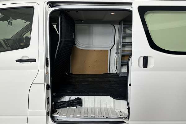2019 Toyota HIACE LWB GDH300R LWB