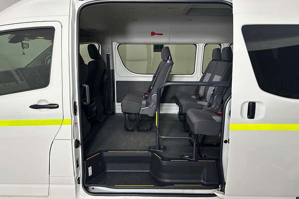 2024 Toyota Hiace SLWB COMMUTER (12 SEATS) GDH322R
