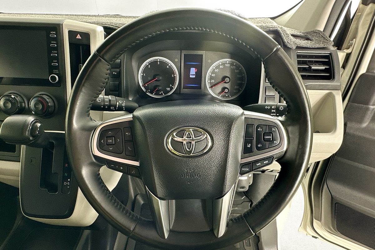 2023 Toyota HIACE LWB GDH300R LWB
