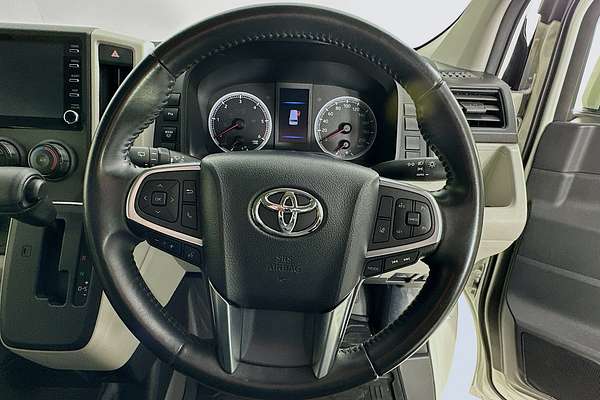 2022 Toyota Hiace SLWB COMMUTER (12 SEATS) GDH322R