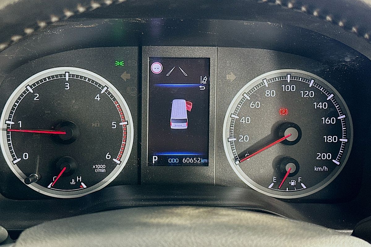 2020 Toyota Hiace COMMUTER (12 SEATS) GDH322R
