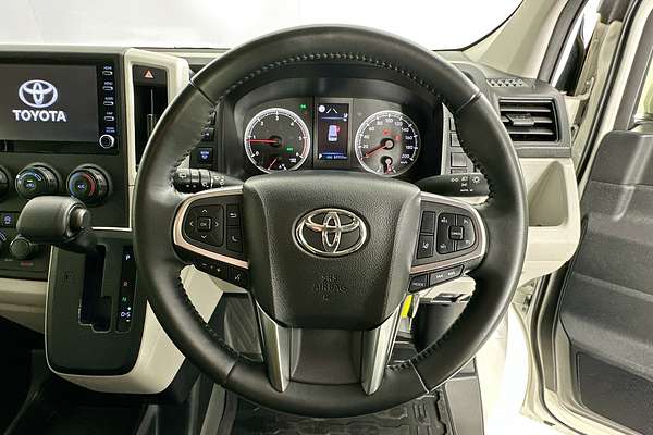 2022 Toyota Hiace SLWB COMMUTER (12 SEATS) GDH322R