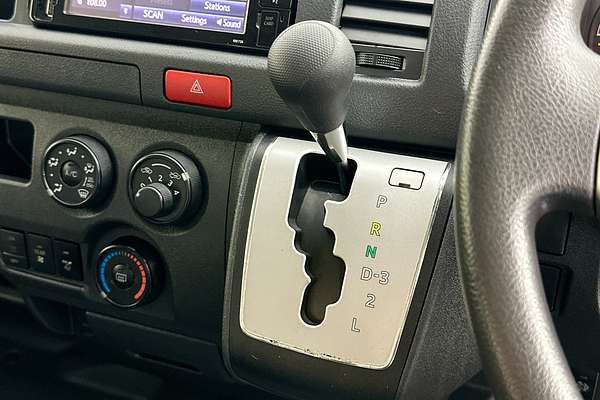 2018 Toyota Hiace COMMUTER (12 SEATS) KDH223R MY16