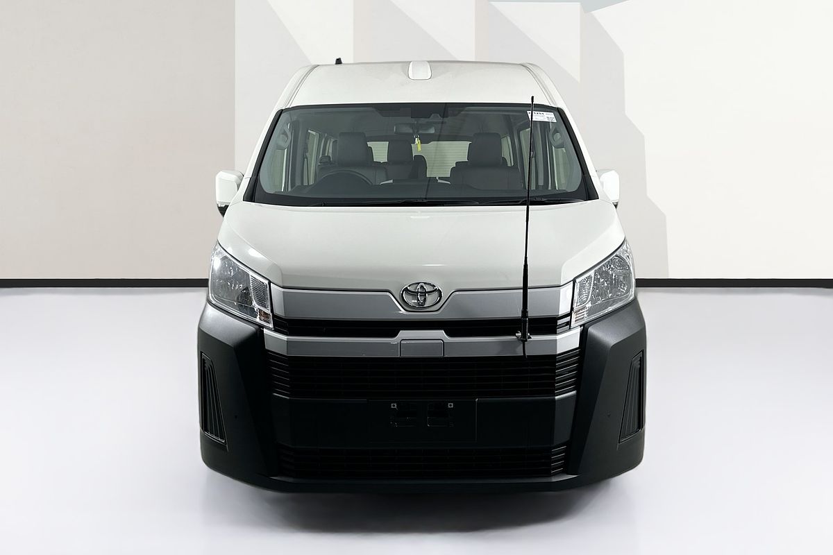 2025 Toyota Hiace SLWB COMMUTER (12 SEATS) GDH322R