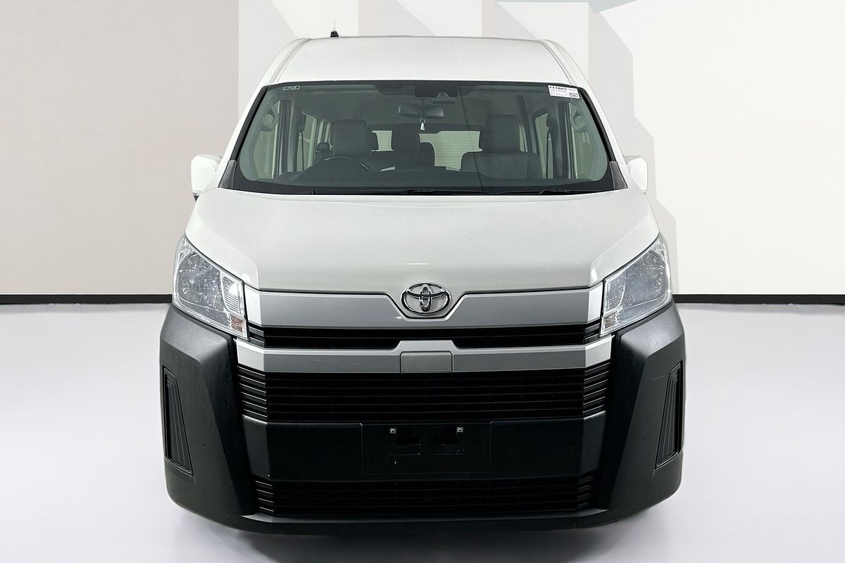 2021 Toyota HIACE SLWB COMMUTER (12 SEATS) GDH322R