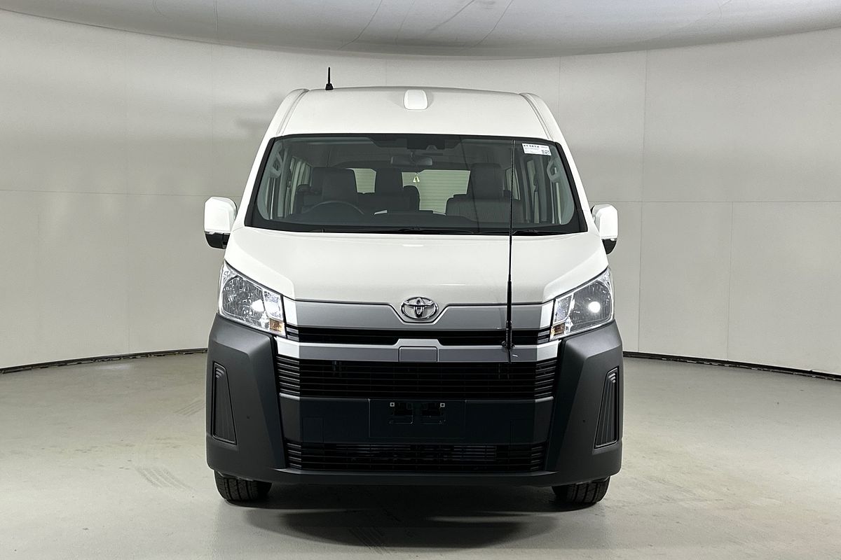 2025 Toyota Hiace SLWB COMMUTER (12 SEATS) GDH322R