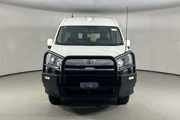 2022 Toyota Hiace SLWB COMMUTER (12 SEATS) GDH322R