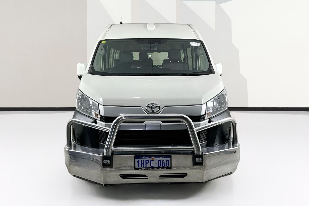 2022 Toyota Hiace SLWB COMMUTER (12 SEATS) GDH322R