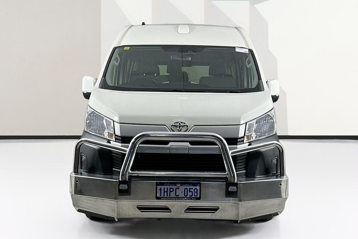 2022 Toyota Hiace SLWB COMMUTER (12 SEATS) GDH322R