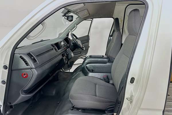 2016 Toyota Hiace KDH221R