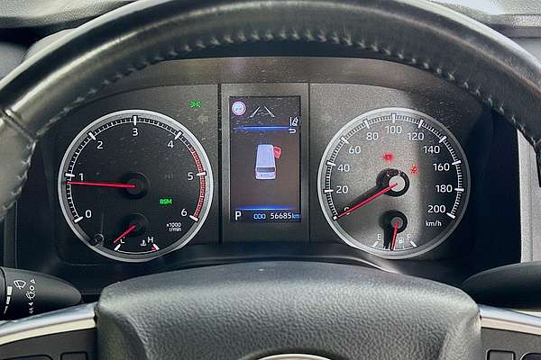2022 Toyota Hiace Commuter GDH322R