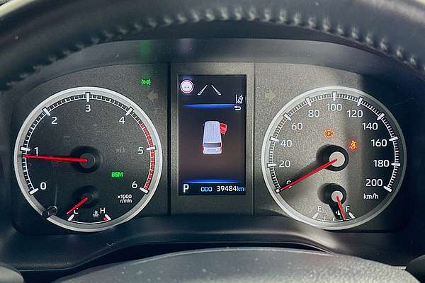 2021 Toyota HIACE SLWB COMMUTER (12 SEATS) GDH322R