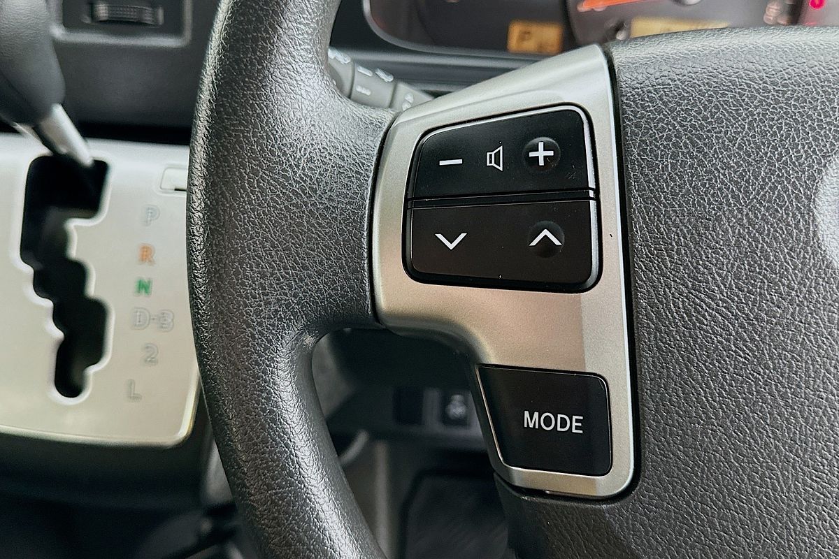 2019 Toyota Hiace COMMUTER (12 SEATS) KDH223R MY16