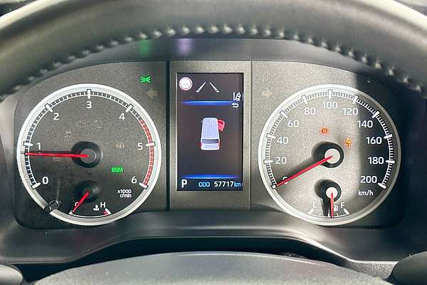 2022 Toyota Hiace SLWB COMMUTER (12 SEATS) GDH322R