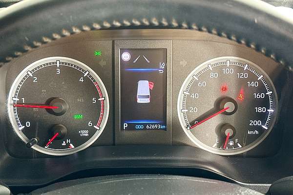 2021 Toyota Hiace SLWB COMMUTER (12 SEATS) GDH322R