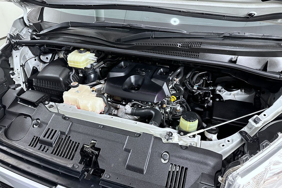 2020 Toyota HIACE LWB GDH300R LWB