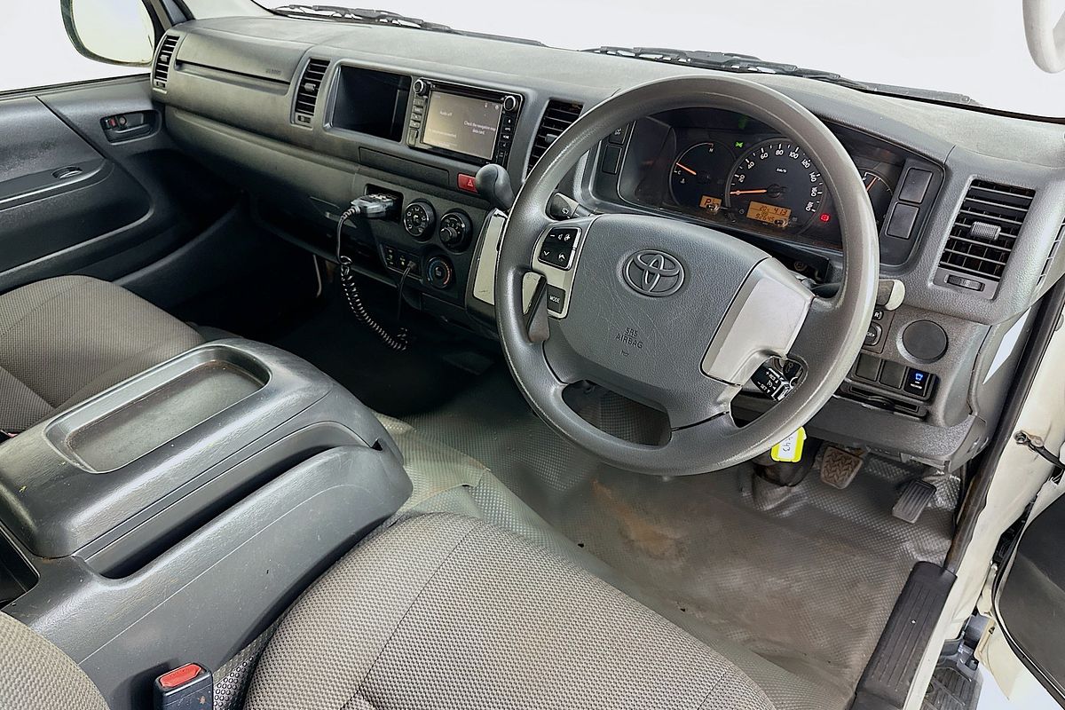2018 Toyota Hiace Commuter KDH223R