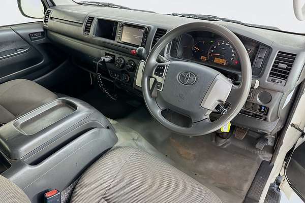 2018 Toyota Hiace Commuter KDH223R