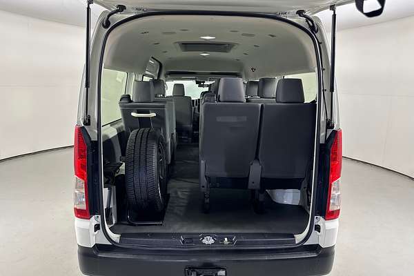 2021 Toyota HIACE SLWB COMMUTER (12 SEATS) GDH322R