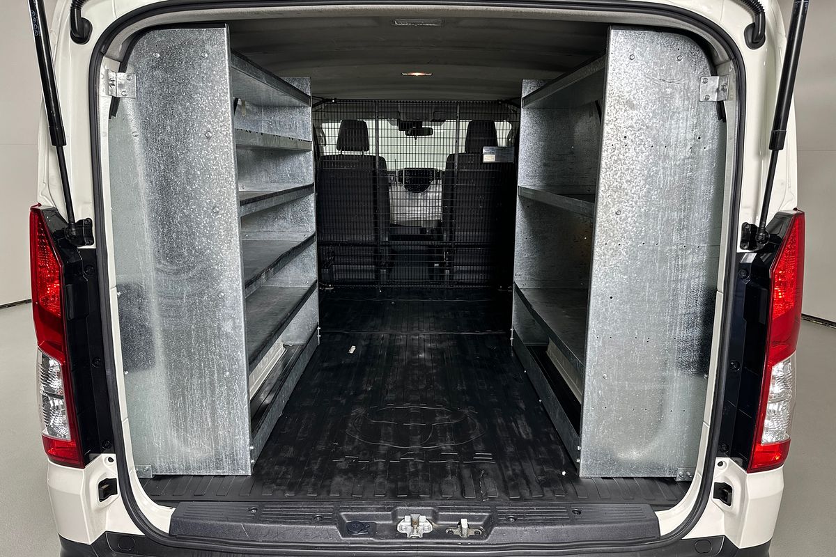 2019 Toyota HIACE LWB GDH300R LWB