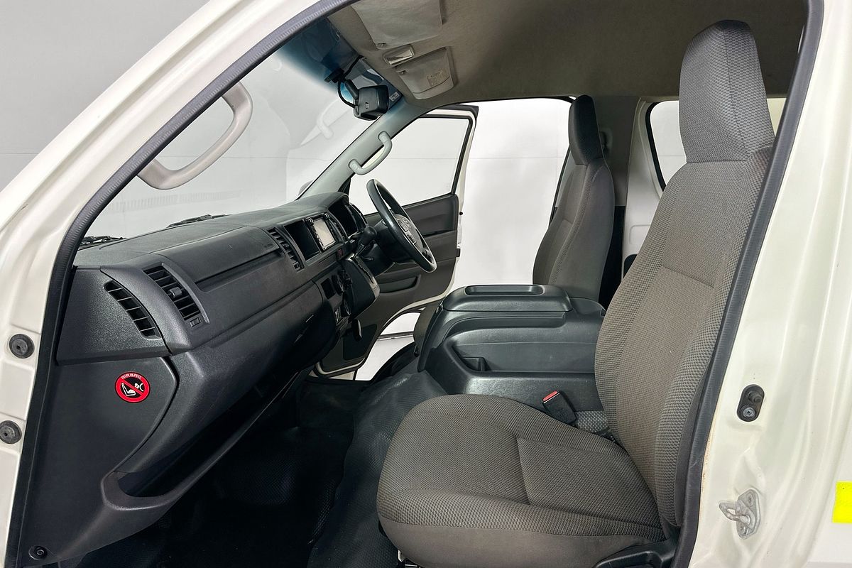 2019 Toyota HIACE COMMUTER KDH223R MY16 ELWB