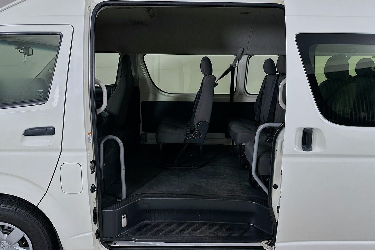 2017 Toyota HIACE COMMUTER TRH223R MY16 ELWB